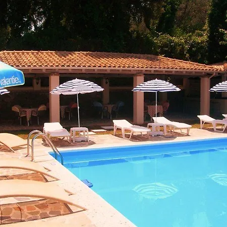 Karmar Hotel