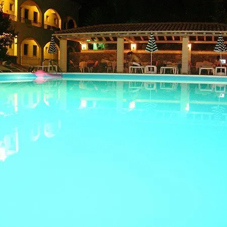 Karmar Hotel